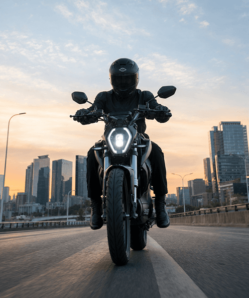revolt rv400 brz smart command features